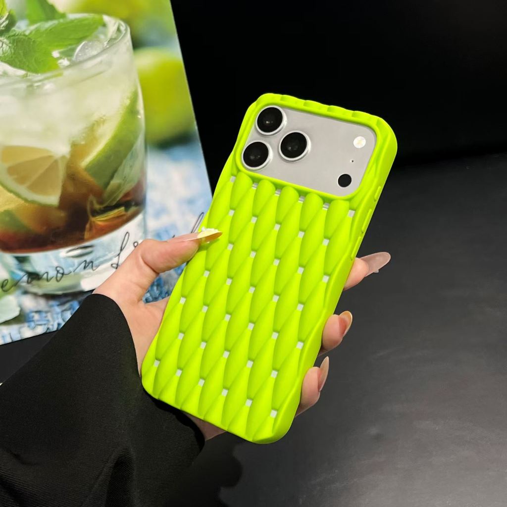 Heat Dissipation Mesh Breathable Case - Do iPhone 15, 16, 17 Pro